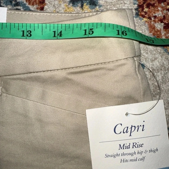 Croft & Barrow Capri Mid-rise Size 12 Secretly Slimming Beige - Picture 6 of 9